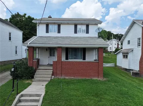 508 Orchard Ave, Ellwood City, PA 16117
