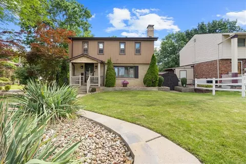 2912 Vinton, Pittsburgh, PA 15204