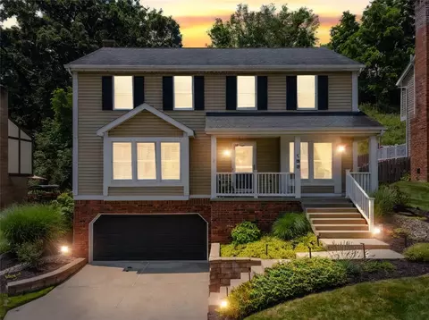 108 Oak Pointe Dr, Monroeville, PA 15146