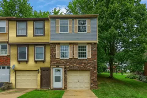 7311 Lafayette Sq, Aliquippa, PA 15001