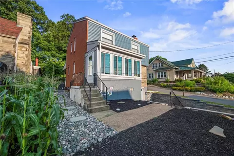 509 Dewey Ave, Bridgeville, PA 15017