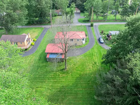 View/Area - 105 Eakin Dr, Beaver, PA 15009 photo 4 of 6