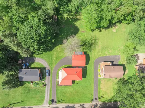 View/Area - 105 Eakin Dr, Beaver, PA 15009 photo 2 of 6