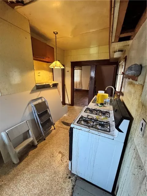Kitchen - 46 Broadway Ave, North Irwin, PA 15642 photo 1 of 1