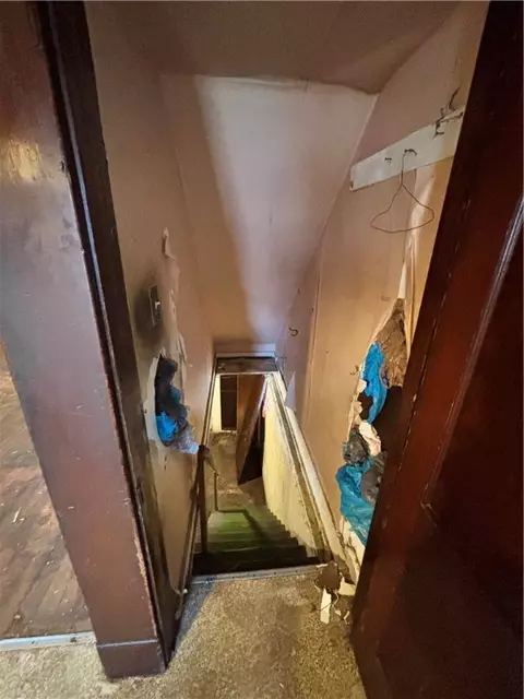 Entry Way - 46 Broadway Ave, North Irwin, PA 15642 photo 2 of 2