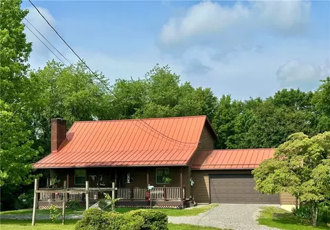 207 Backline Rd, Jefferson, PA 15344