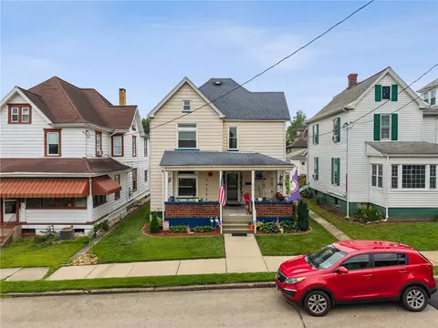 332 S Chestnut St, Scottdale, PA 15683