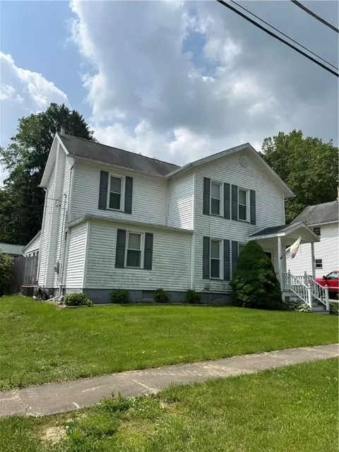 65 Linden St, Stoneboro, PA 16153