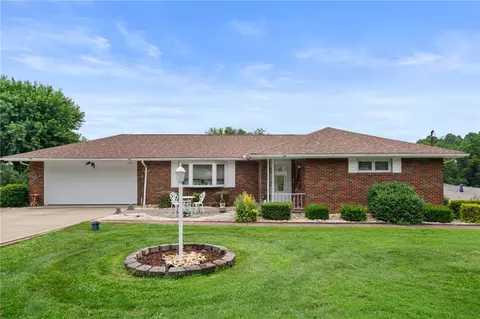 1146 Middletown, Greensburg, PA 15601