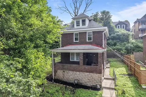 1462 Elm St, Pittsburgh, PA 15221