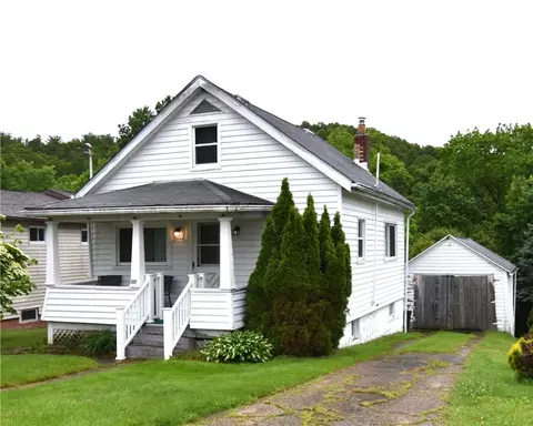 117 Oregon Ave, Vandergrift, PA 15690