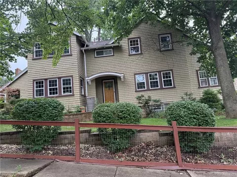 2426 Beaufort Ave, Pittsburgh, PA 15226