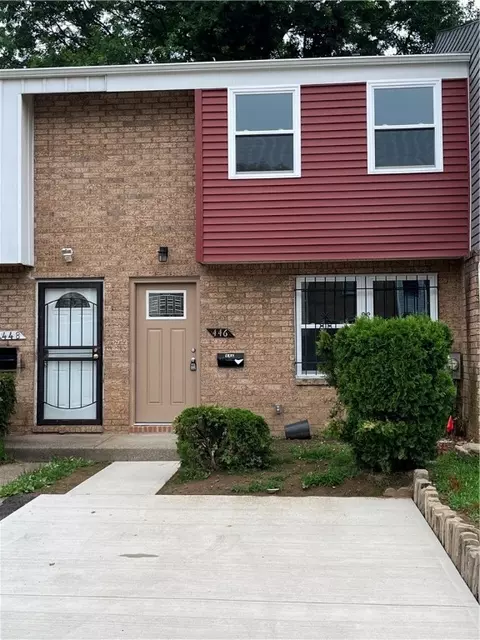 446 Enright Ct, Pittsburgh, PA 15206
