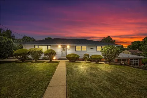 108 Dave St, New Brighton, PA 15066