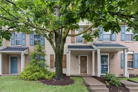 3269 Dawson St, Pittsburgh, PA 15213