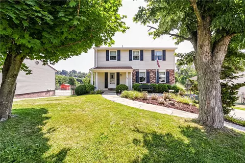 209 Farmbrook Dr, Greensburg, PA 15601 photo 2
