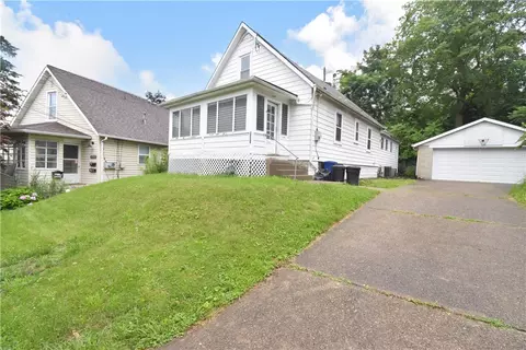 1323 Leaside Dr, Pittsburgh, PA 15207