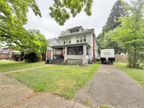 335 Laurel Blvd, New Castle, PA 16101
