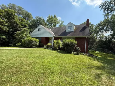 10753 Rear Frankstown, Pittsburgh, PA 15235