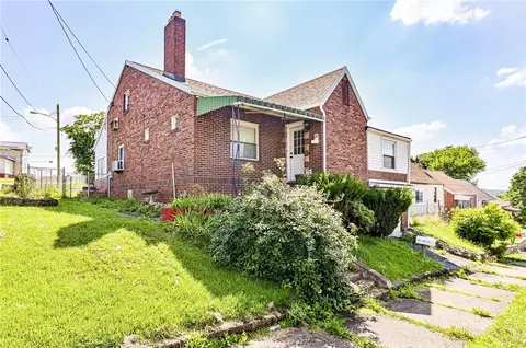 58 North Ave, Uniontown, PA 15401