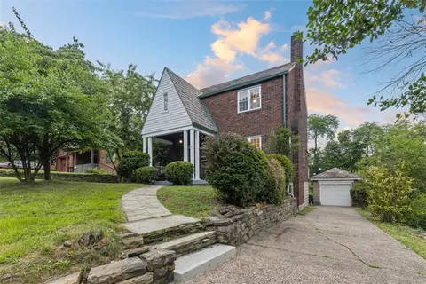 1714 Durbin St, Pittsburgh, PA 15205
