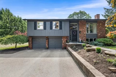 201 Pinkerton Rd, Wexford, PA 15090