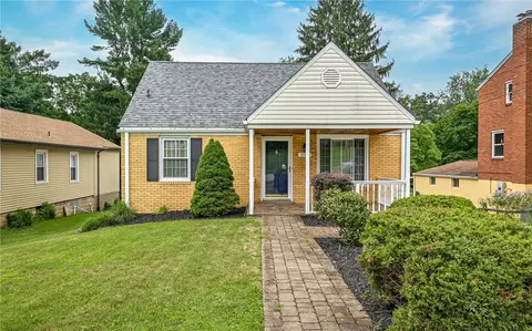 2514 Oakwood Rd, Glenshaw, PA 15116