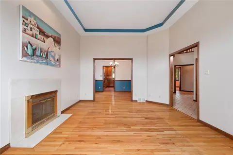 Living - 4 Hawthorne Ln, Irwin, PA 15642 photo 1 of 4