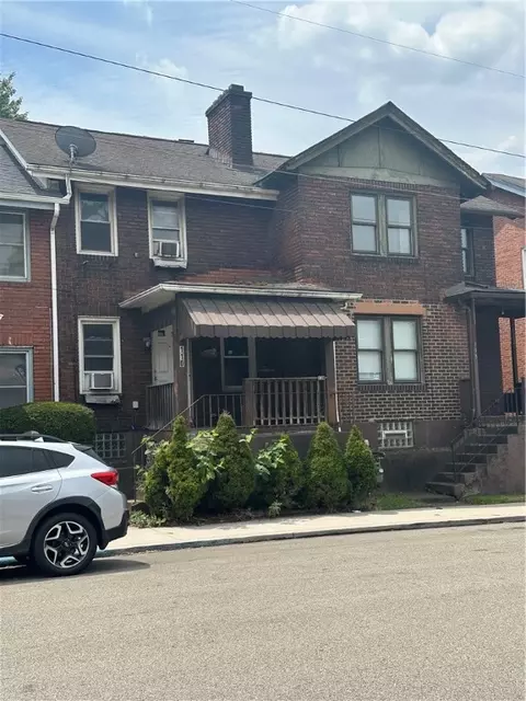 110 Center St, East Pittsburgh, PA 15112