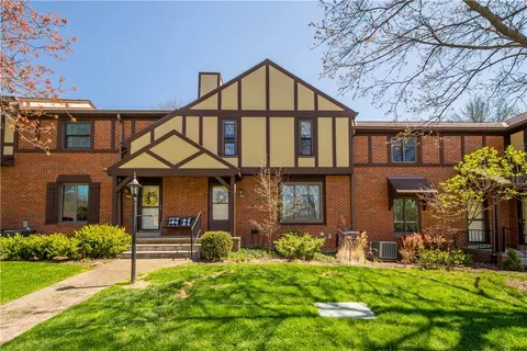 507 Sewickley Heights Dr, Sewickley, PA 15143