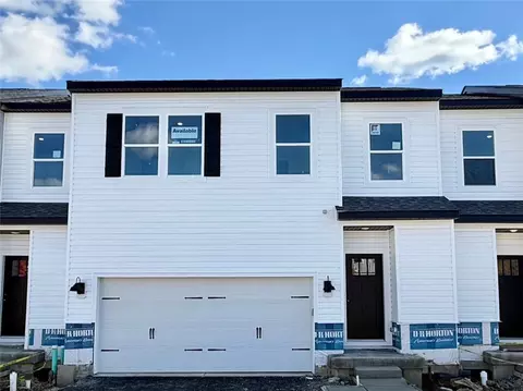 107 Delmonica Dr, Washington, PA 15347
