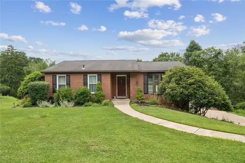1556 Washington Rd, Apollo, PA 15613