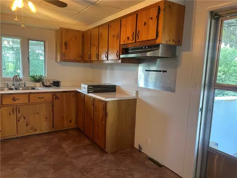 618 Patterson Rd, Apollo, PA 15613 photo 10
