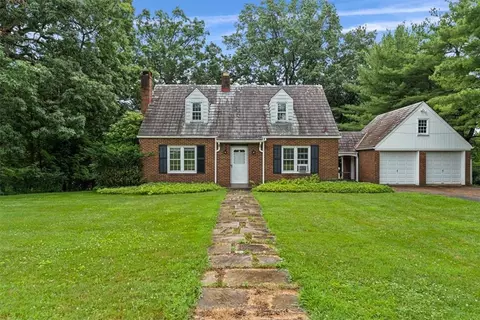 200 Crestmont Rd, Pittsburgh, PA 15237