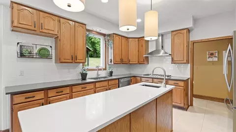 305 Jefferson St, Export, PA 15632 photo 16