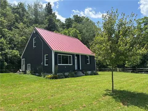 2263 Lovi Rd, Freedom, PA 15042