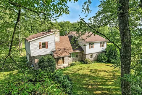 549 Kinsman Rd, Jamestown, PA 16134