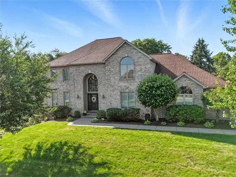 4020 Muirfield Dr, Presto, PA 15142