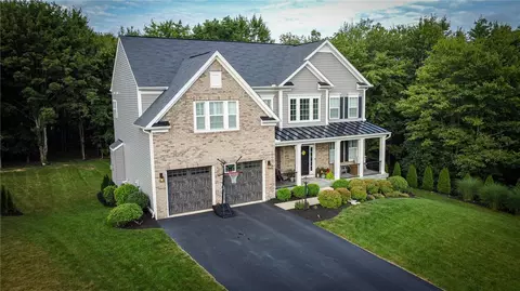112 Hare Ct, Evans City, PA 16033