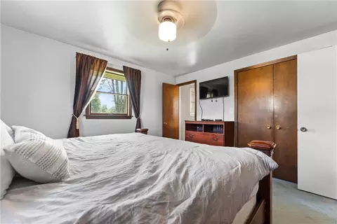 239 Walnut St, Houston, PA 15342 photo 21
