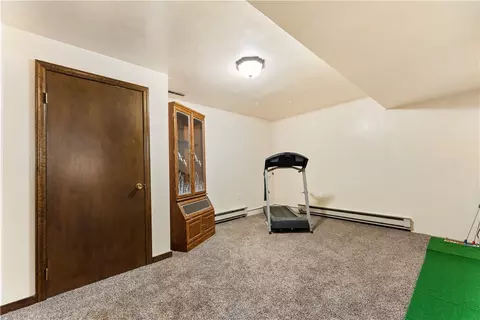 239 Walnut St, Houston, PA 15342 photo 29