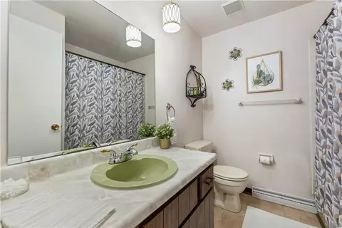 239 Walnut St, Houston, PA 15342 photo 17