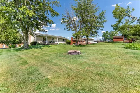 239 Walnut St, Houston, PA 15342 photo 34