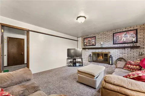 239 Walnut St, Houston, PA 15342 photo 27