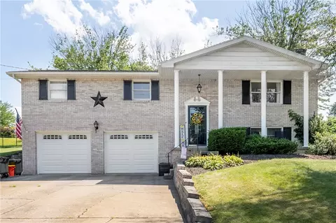 239 Walnut St, Houston, PA 15342