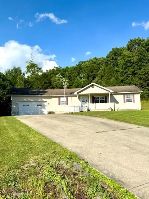 160 Alison Dr, Shippenville, PA 16254