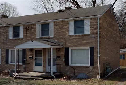 3813 W 8th Ave, Beaver Falls, PA 15010