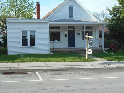 206 Depot St, Youngwood, PA 15697