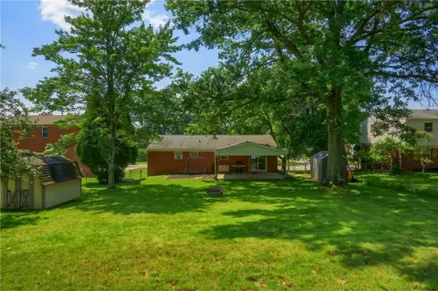 Exterior - 9014 Willoughby Rd, Pittsburgh, PA 15237 photo 13 of 14