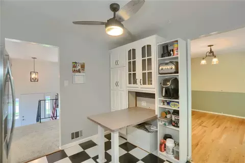 Kitchen - 9014 Willoughby Rd, Pittsburgh, PA 15237 photo 4 of 5